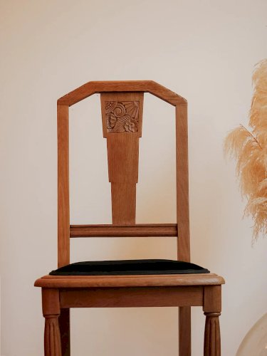 Claude, la chaise en bois N°855