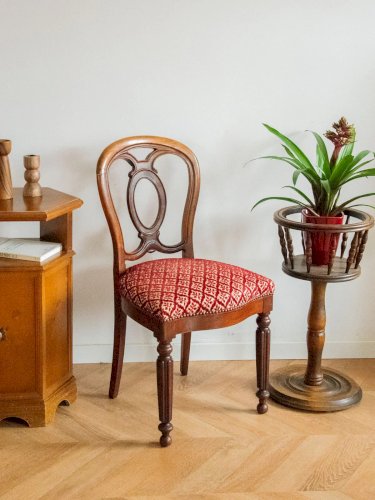 Claude, la chaise en bois style Louis Philippe N°963