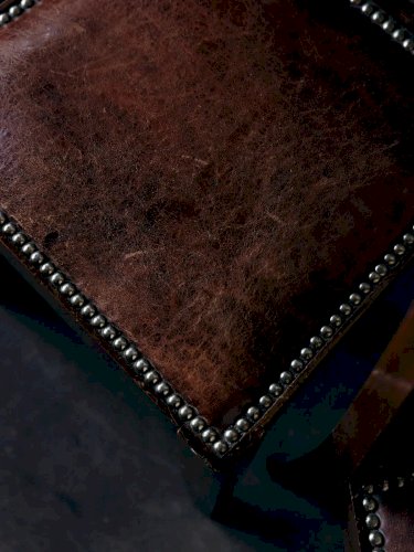 Claude, la chaise en cuir N°201