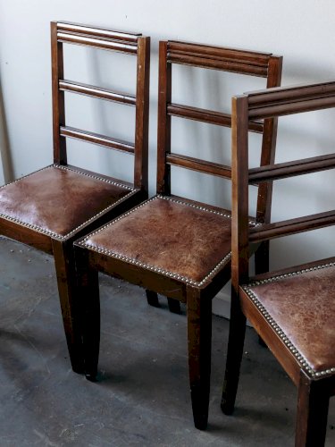 Claude, la chaise en cuir N°201