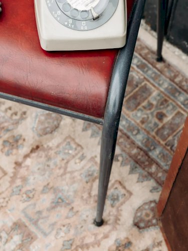 Claude, la chaise en métal N°725