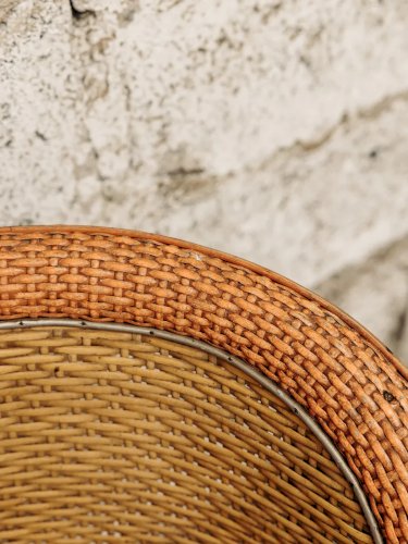 Claude, la chaise en rotin colorée N°864