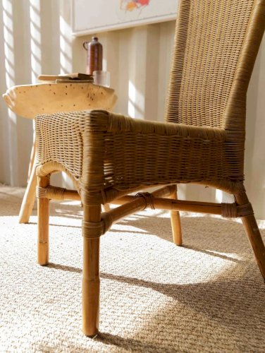 Claude, la chaise en rotin N°687