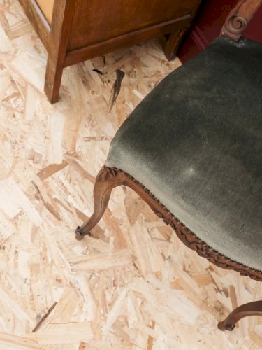 Claude, la chaise en velours N°526