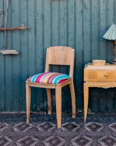 Claude, the multicolored wooden chair No. 406