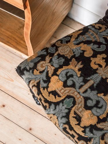 Claude, la chaise noire N°243