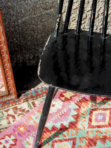 Claude, la chaise noire N°463