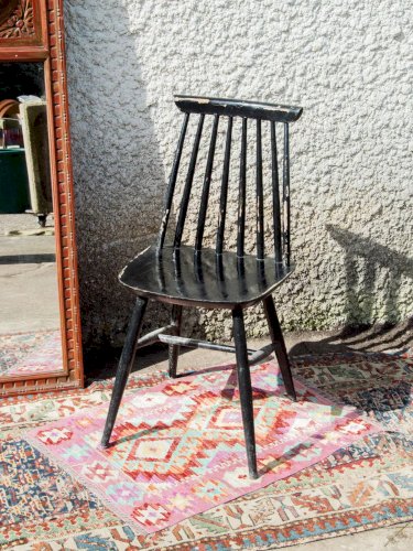 Claude, la chaise noire N°463