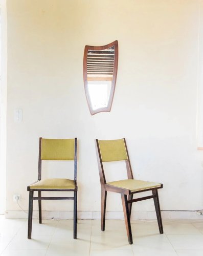 Claude, la chaise verte en bois N°443