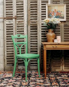 Claude, la chaise verte en bois N°712