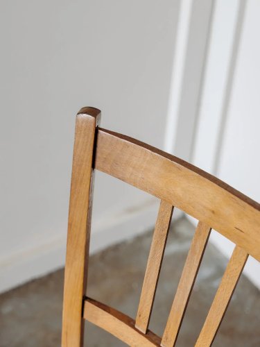 Claude, la paire de chaises bistrot N°182