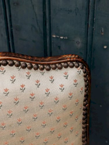 Claude, la paire de chaises en bois et tissu N°993