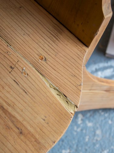 Claude, la paire de chaises en bois N°362