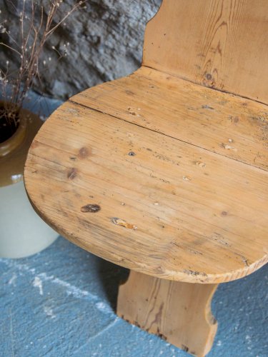 Claude, la paire de chaises en bois N°362