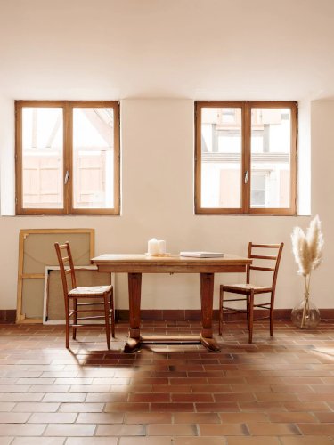 Claude, la paire de chaises en bois N°431