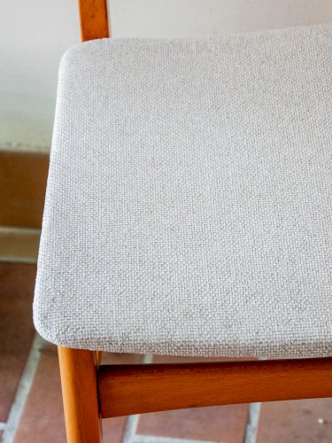 Claude, la paire de chaises en bois N°866