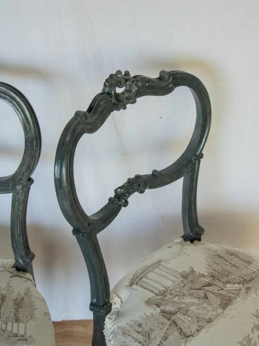 Claude, la paire de chaises en bois N°883