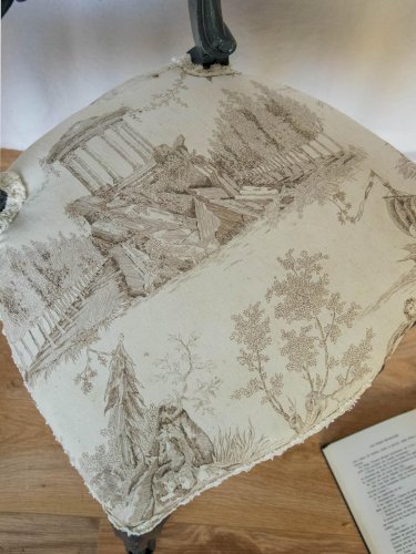 Claude, la paire de chaises en bois N°883