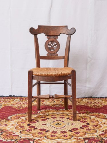 Claude, la paire de chaises en bois N°997