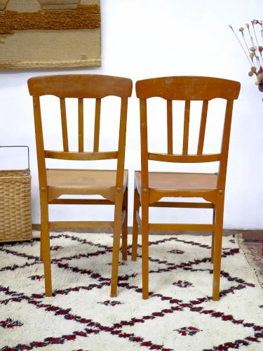 Claude, la paire de chaises en hêtre N°968