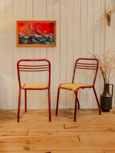 Claude, la paire de chaises en métal N°802