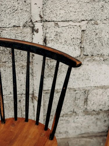 Claude, la paire de chaises Fanett N°871