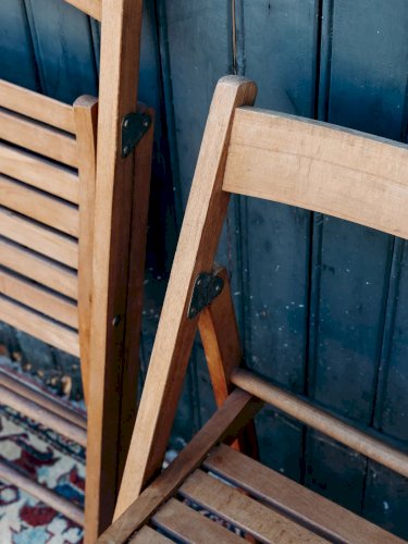 Claude, la paire de chaises pliantes N°730