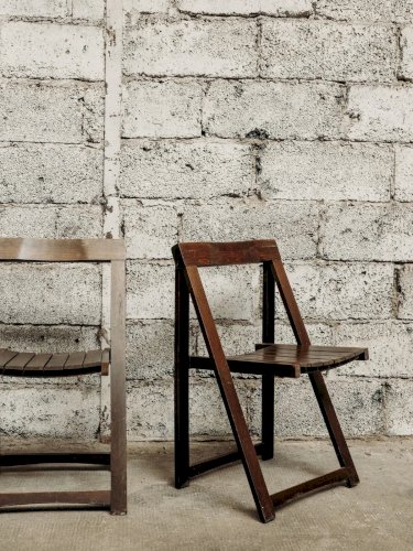 Claude, la paire de chaises pliantes N°873