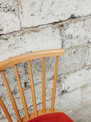 Claude, la paire de chaises rouge N°863