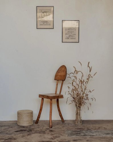 Claude, la petite chaise en bois N°966