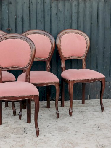 Claude, le lot de 4 chaises en tissu et bois N°849