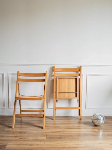 Claude, le lot de 4 chaises pliantes N°868