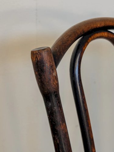 Claude, le lot de 4 chaises Thonet N°965