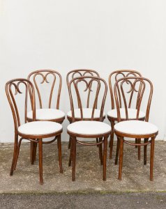 Claude, le lot de 6 chaises en bois N°784