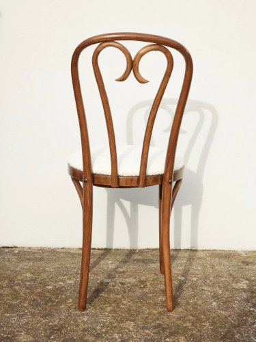 Claude, le lot de 6 chaises en bois N°784