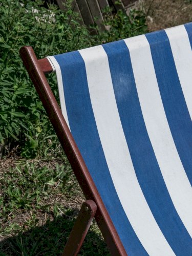 Claudine, la chaise longue à rayures N°4