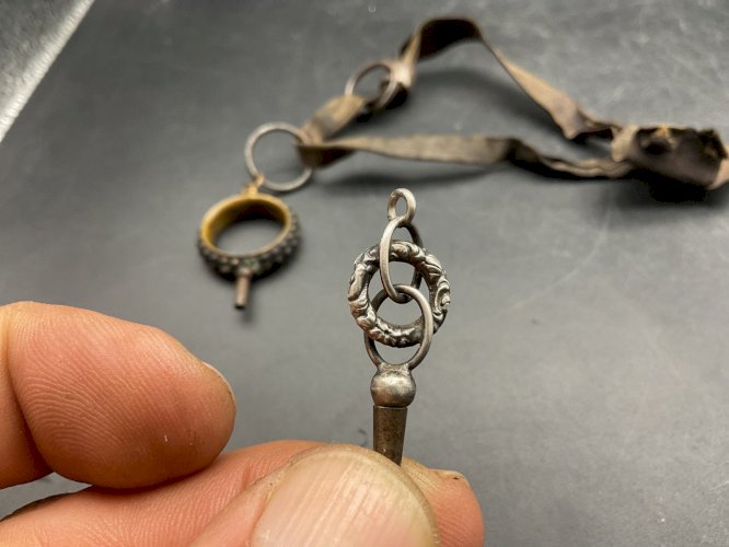 Clé clef de montre à gousset argent massif 19e s silver watch key