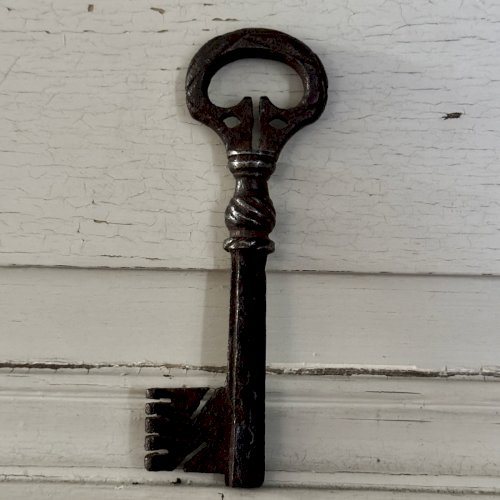 Clé en fer forgé Haute Époque M3658