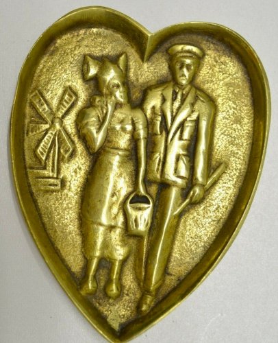 -COEUR VIDE POCHE BRONZE GRIVOIS SOLDAT AMERICAIN/ANGLAIS/ALSACIENNE double face