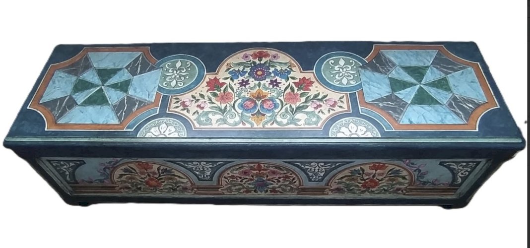 Coffre banc polychrome