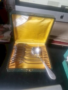 Coffret  12 Petites Cuillères à Café. /dessert metal argenté