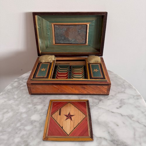 Coffret à ouvrage en marqueterie de paille fin XVIIIe début XIXe M3680