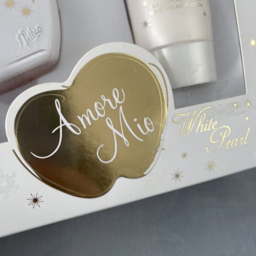 Coffret Amor Mio white pearl Jeanne Arthes eau de parfum 100ml 7ml + lait 100ml
