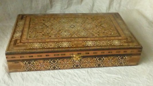 COFFRET BOITE EN BOIS MARQUETERIE INCRUSTATION NACRE*