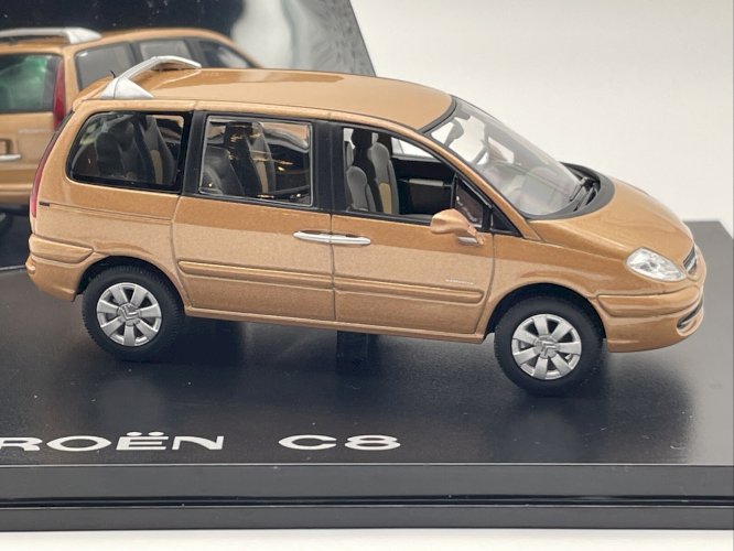 Coffret Citroën C8 1/43 Norev