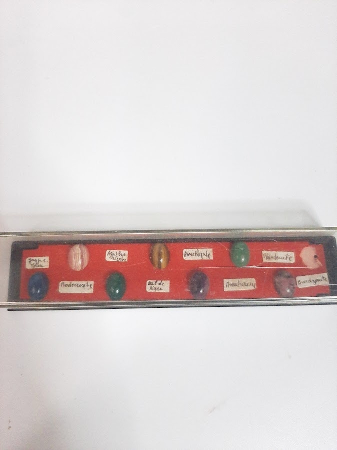 COSMIC EYE Coffret Pierres Naturelles 24pcs - Calendrier Avent Lithothérapie Pierres Précieuses