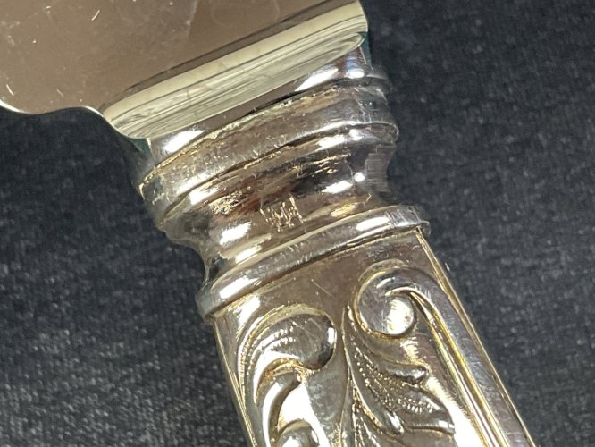 coffret de 12 couteaux de table lame inox orfèvre