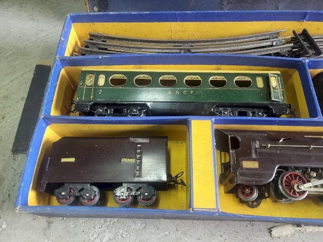COFFRET DE TRAIN HORNBY MECCANO 4-1 E
