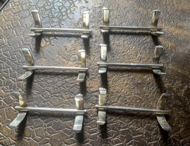 Coffret ercuis porte couteaux métal argenté moderniste style Jean Després