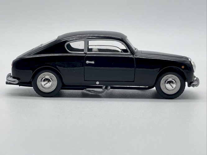 Coffret Lancia Aurelia Gran Turismo GT B20 1 série (1951) 1/43 Solido